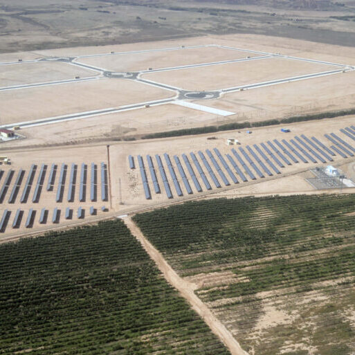 Vista panorámica del parque solar fotovoltaico La Maja.